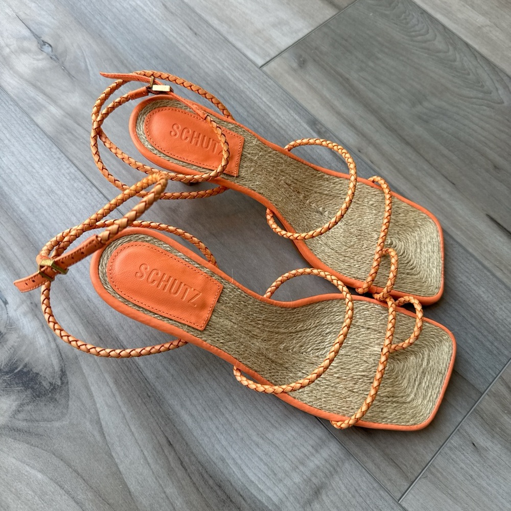 Schutz kitten heels 8.5